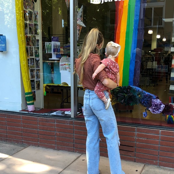 Meet your Posher, Iustina - Picture 1 of 1